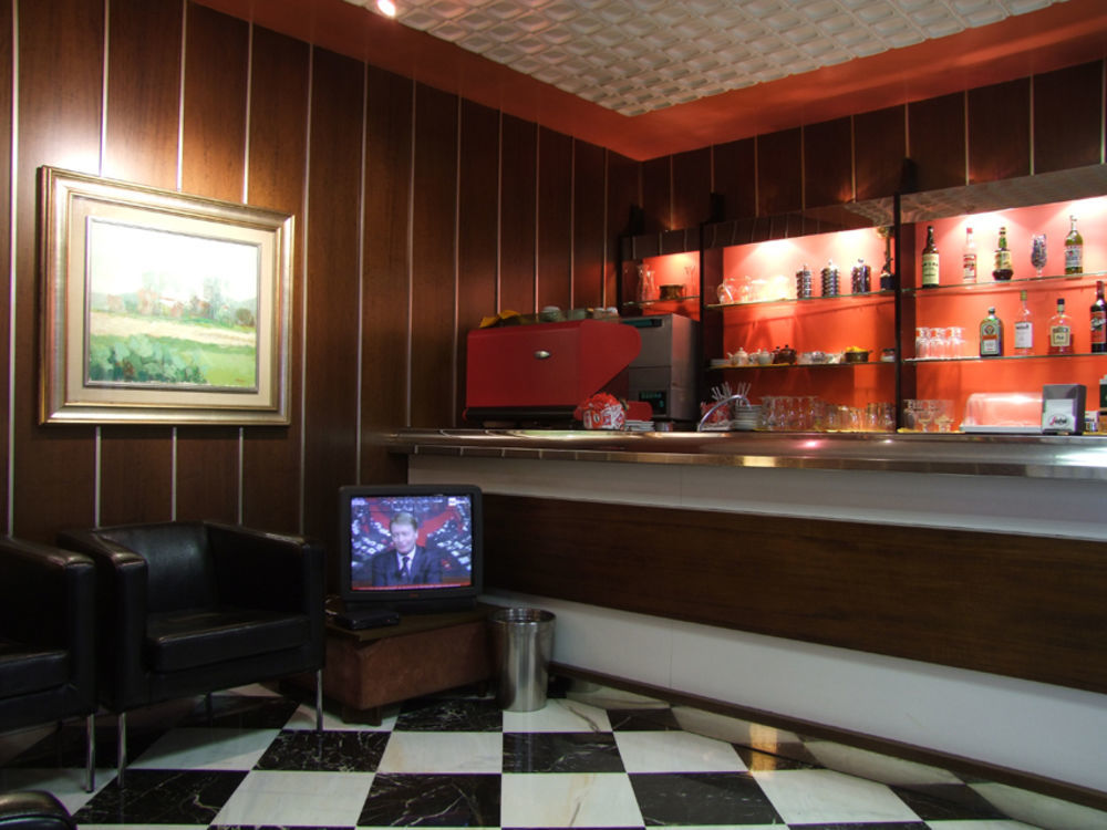 Hotel Fiesta Казалпустерлинго Екстериор снимка